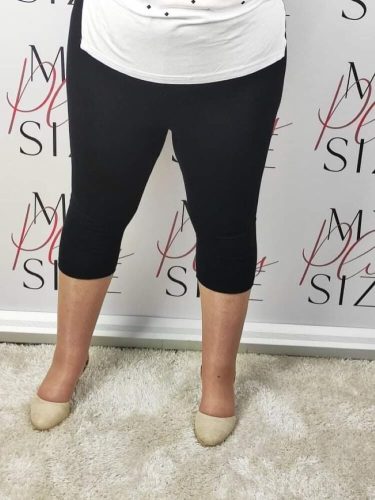 Fekete színű 3/4-es leggings